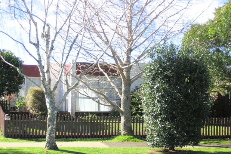 Photo of property in 78a Fairway Drive, Te Kamo, Whangarei, 0112