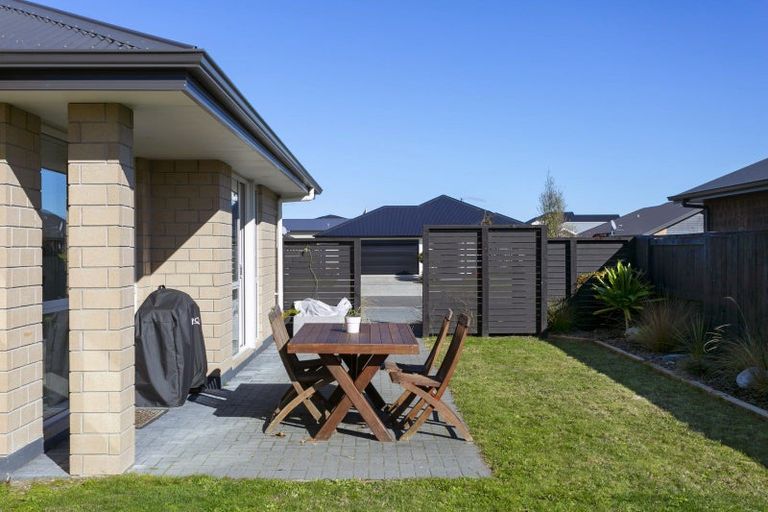 Photo of property in 22 Huka Heights Drive, Rangatira Park, Taupo, 3330