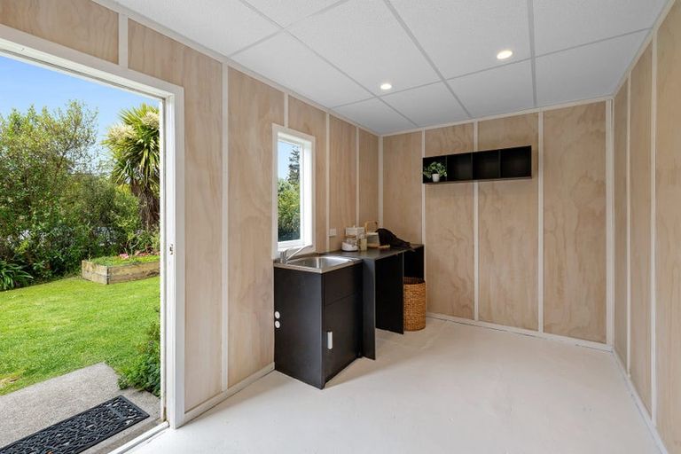Photo of property in 61 Frankley Road, Westown, New Plymouth, 4310