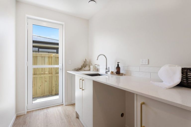 Photo of property in 12 Longfields Road, Lincoln, 7608