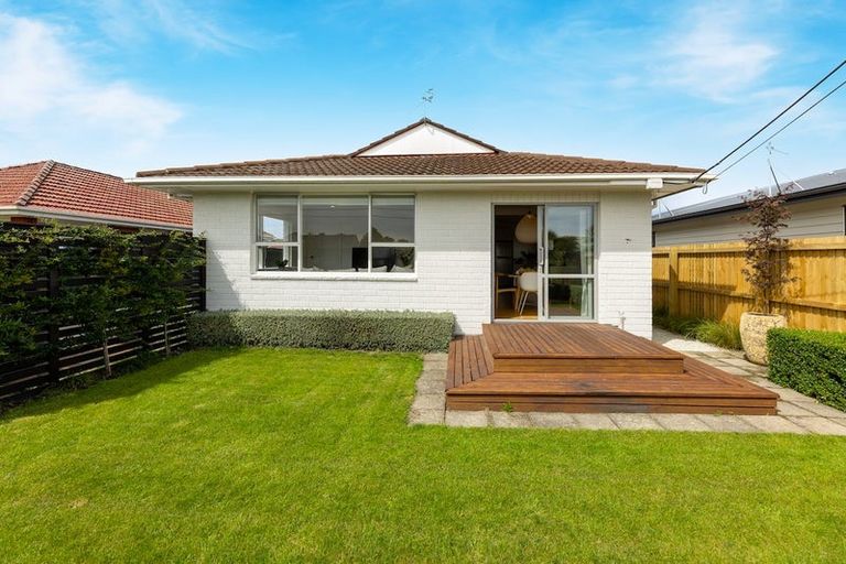 Photo of property in 1/294a Westminster Street, Mairehau, Christchurch, 8013