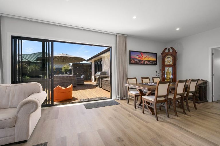 Photo of property in 13 Webber Street, Cambridge, 3434