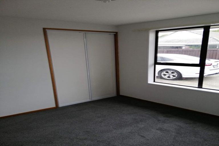 Photo of property in 1/46 Shannon Place, Belfast, Christchurch, 8051