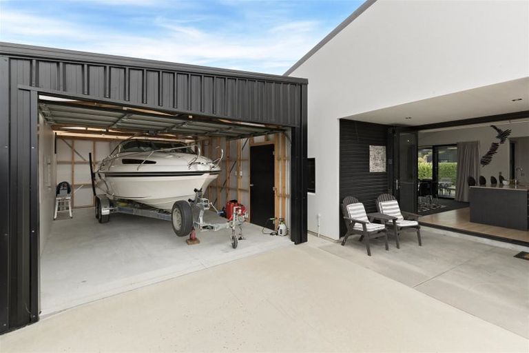 Photo of property in 5 Poppy Lane, Albert Town, Wanaka, 9305