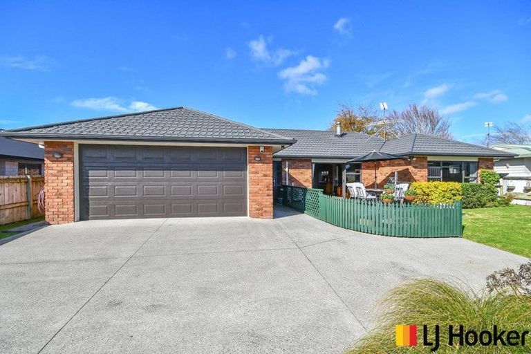 Photo of property in 43a Sandspit Road, Waiuku, 2123