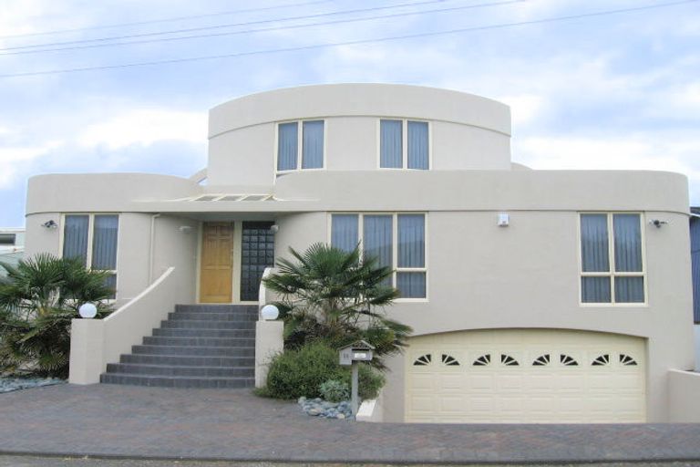 Photo of property in 15 Wharekaho Crescent, Wharekaho, Whitianga, 3592