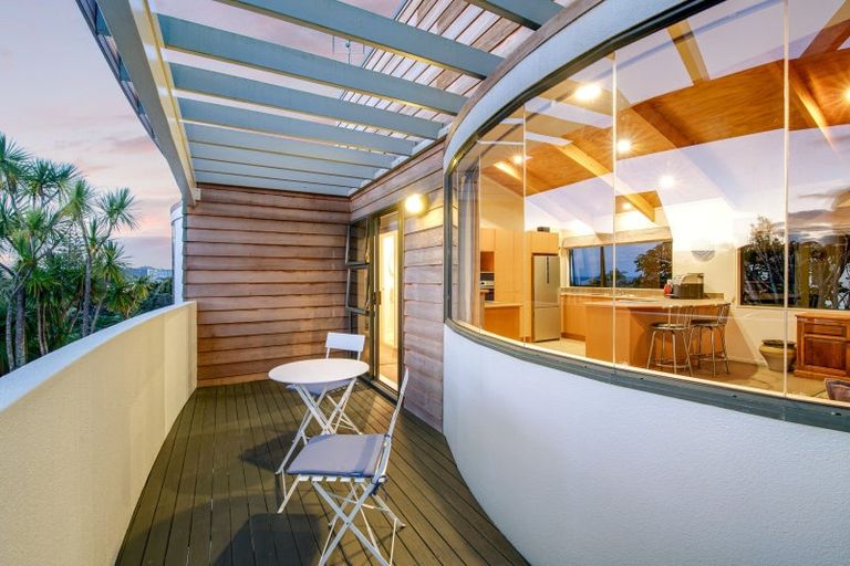 Photo of property in 3/42 Amorino Drive, Red Beach, 0932