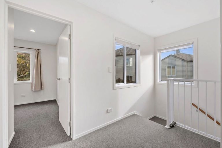 Photo of property in 13/30 John Jennings Drive, Oteha, Auckland, 0632