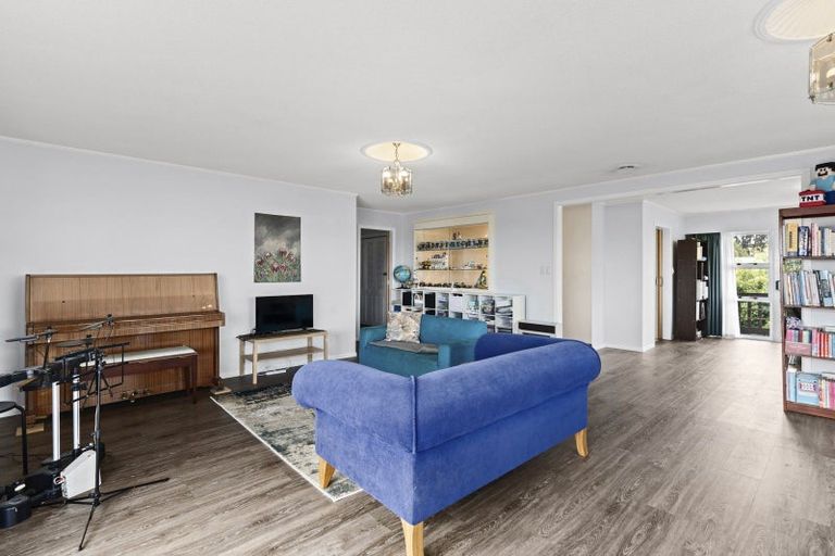 Photo of property in 59 Dixon Street, Oakura, 4314