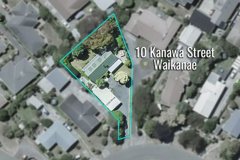 Photo of property in 10 Kanawa Street, Waikanae, 5036