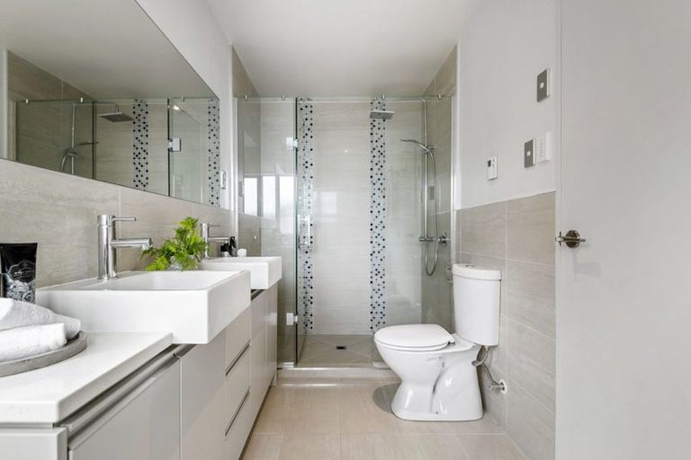 Photo of property in 65 Bayside Drive, Browns Bay, Auckland, 0630