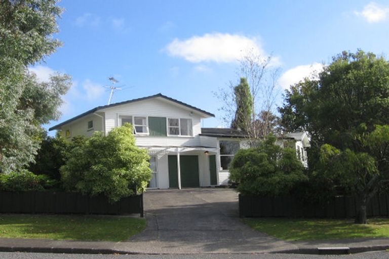 Photo of property in 56 Weldene Avenue, Glenfield, Auckland, 0629