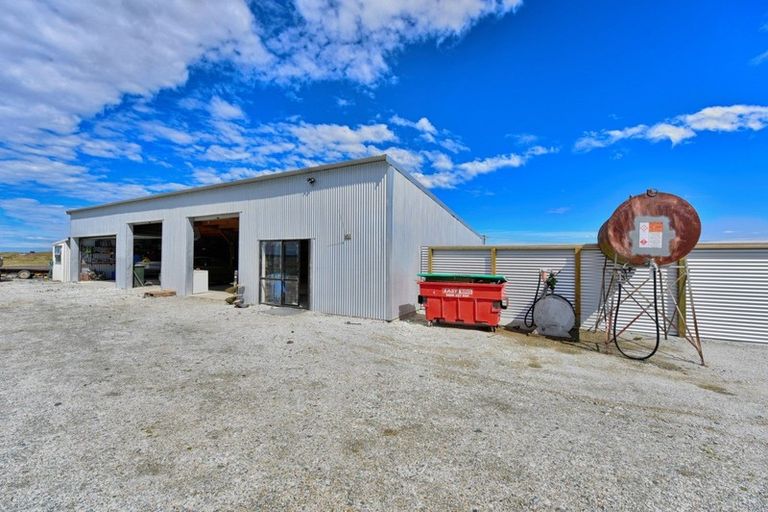 Photo of property in 27 Helena Street, Fortrose, Invercargill, 9875