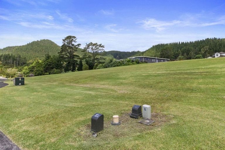 Photo of property in 3 Sanctuary Cove, Pauanui, Hikuai, 3579