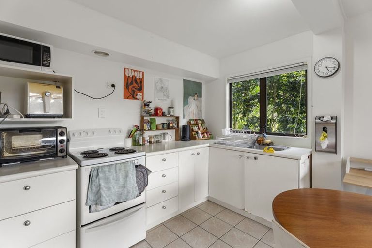 Photo of property in 63 Pemberton Avenue, Bayview, Auckland, 0629