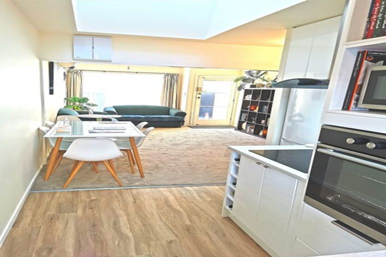 Photo of property in 3/6 Lonsdale Street, New Brighton, Christchurch, 8083