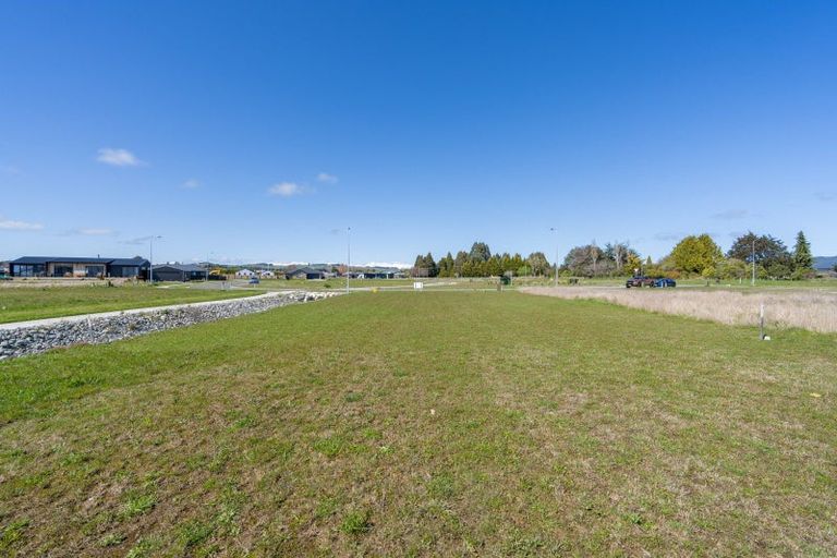 Photo of property in 32 Te Kuaha Crescent, Te Anau, 9600