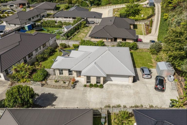 Photo of property in 15a Frederick Place, Whalers Gate, New Plymouth, 4310