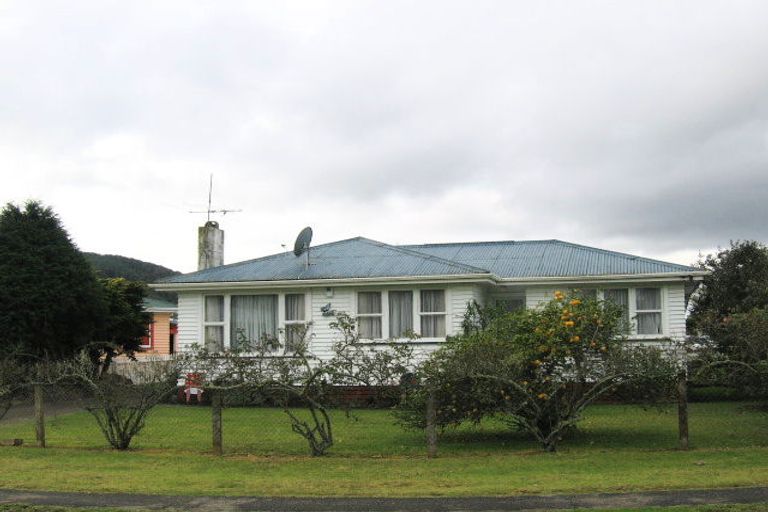 Photo of property in 16 Snowdon Avenue, Moerewa, 0211