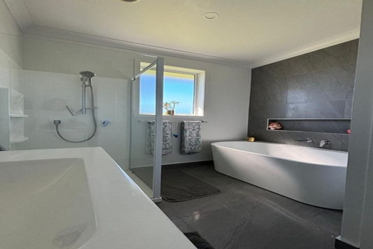 Photo of property in 12 Settlers View, Waipu, 0510