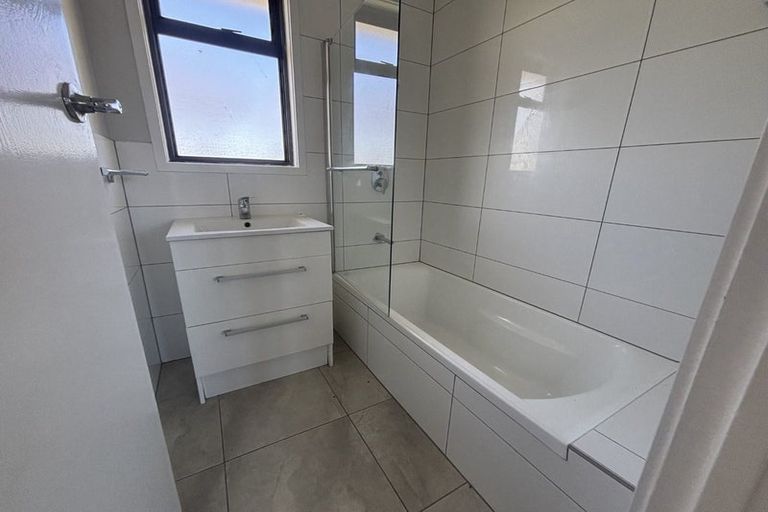 Photo of property in 22 Williams Crescent, Otara, Auckland, 2023