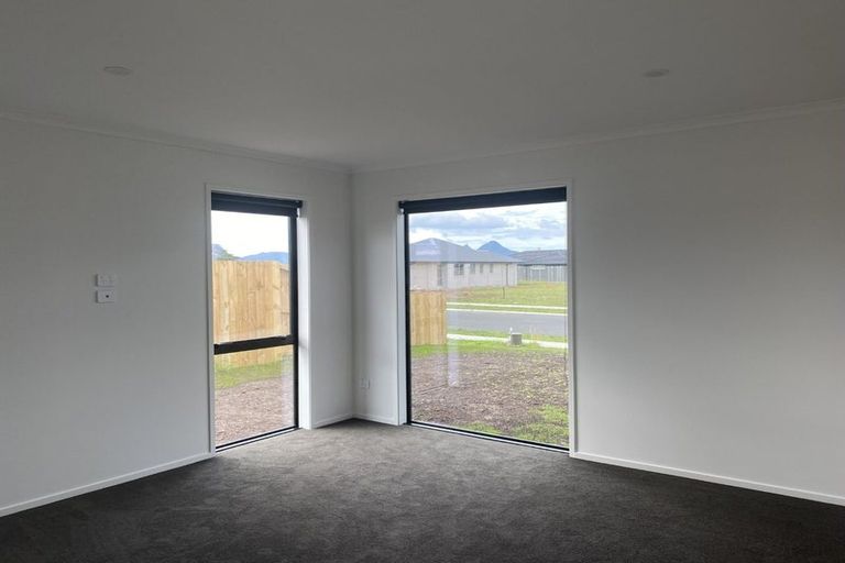 Photo of property in 36 Taurangawaka Road, One Tree Point, 0118