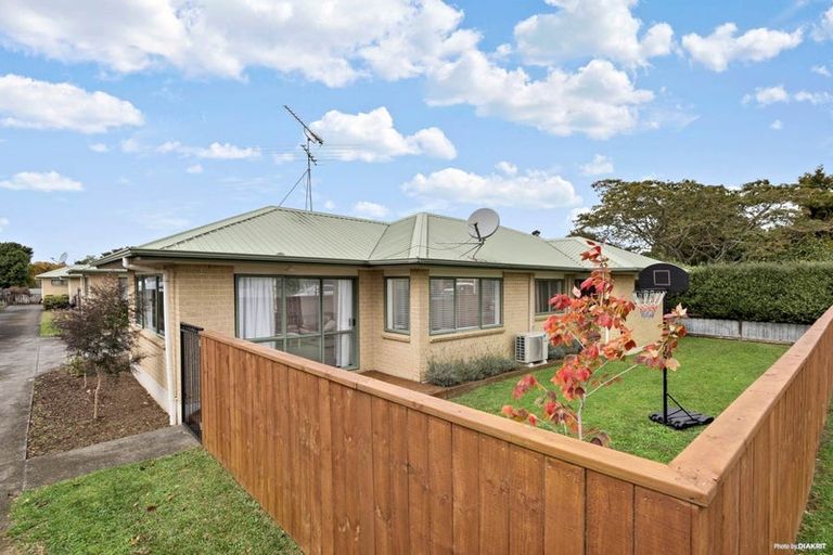 Photo of property in 23 George Crescent, Buckland, Pukekohe, 2677