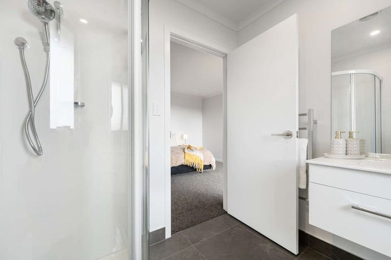 Photo of property in 59 Atlantic Drive, Fitzherbert, Palmerston North, 4410