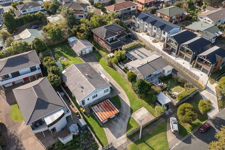 Photo of property in 4 Auld Street, Torbay, Auckland, 0630