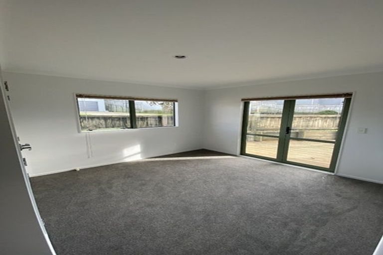 Photo of property in 14 Clea View, Gulf Harbour, Whangaparaoa, 0930
