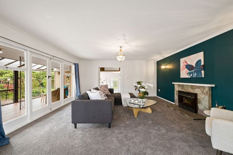 Photo of property in 16 Ilfracombe Place, Burnside, Christchurch, 8053