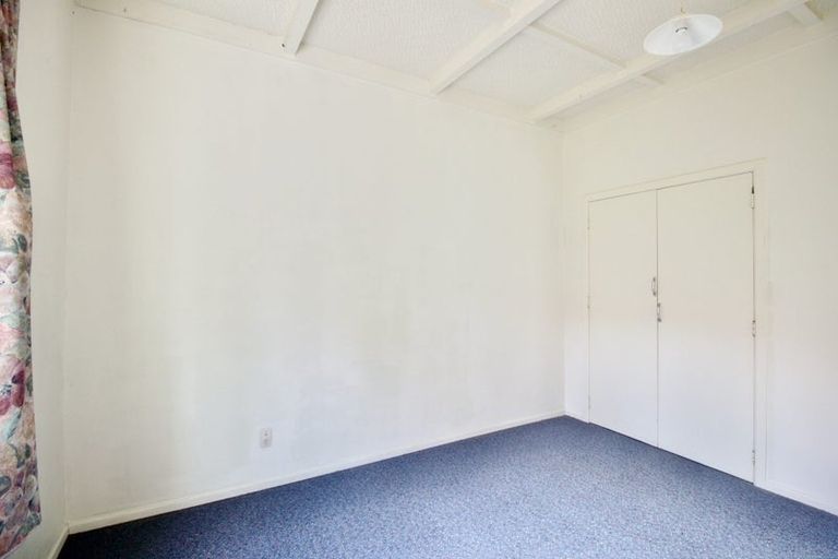 Photo of property in 1/30 Gordon Avenue, Milford, Auckland, 0620
