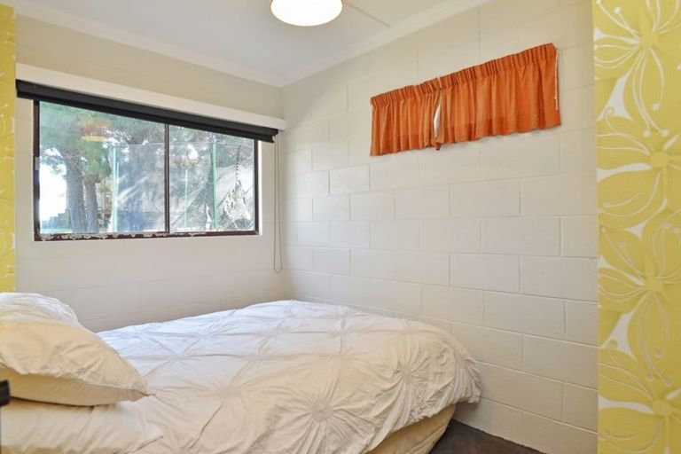 Photo of property in 138 Blue Pacific Parade, Riversdale Beach, Masterton, 5872