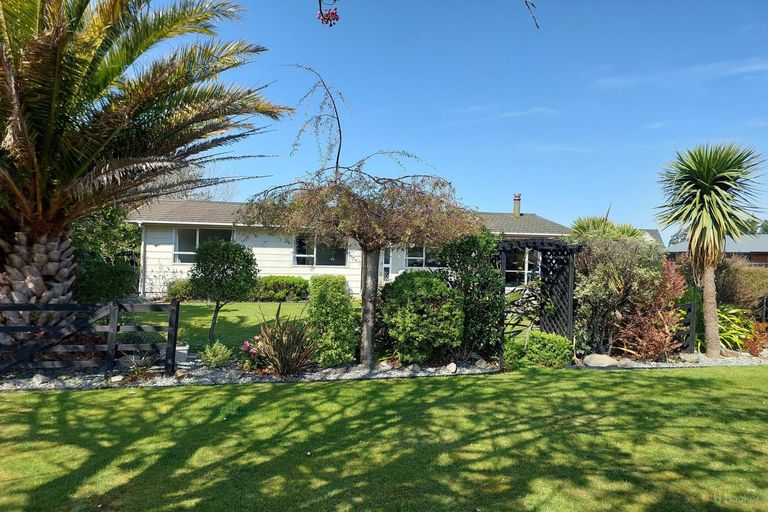 Photo of property in 195 Queen Street, Waimate, 7924