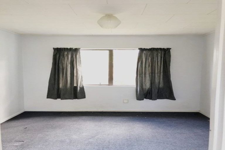 Photo of property in 1/75 Monarch Avenue, Hillcrest, Auckland, 0627