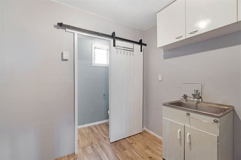 Photo of property in 77 Park Terrace, Waikuku Beach, 7473