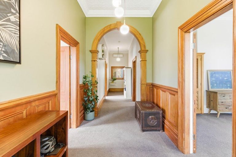 Photo of property in 26 Mataora Road, Kenmure, Dunedin, 9011