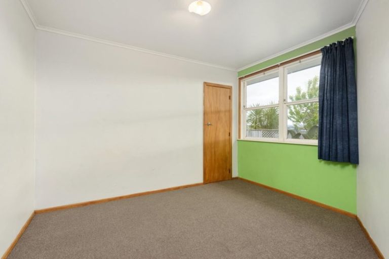 Photo of property in 34 Woodford Avenue, Brookfield, Tauranga, 3110