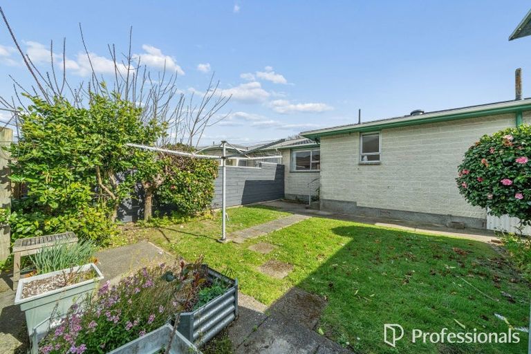 Photo of property in 12 Chesney Street, Avalon, Lower Hutt, 5011