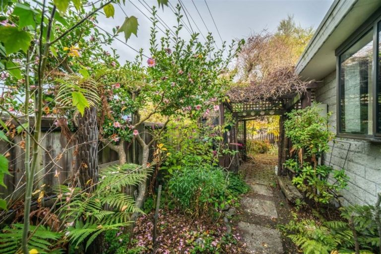 Photo of property in 60 Somme Street, St Albans, Christchurch, 8014