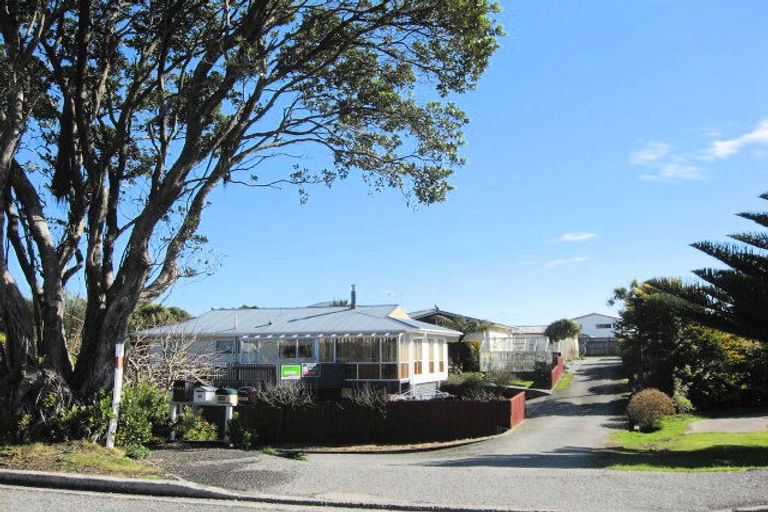 Photo of property in 102a Tasman Street, Karoro, Greymouth, 7805