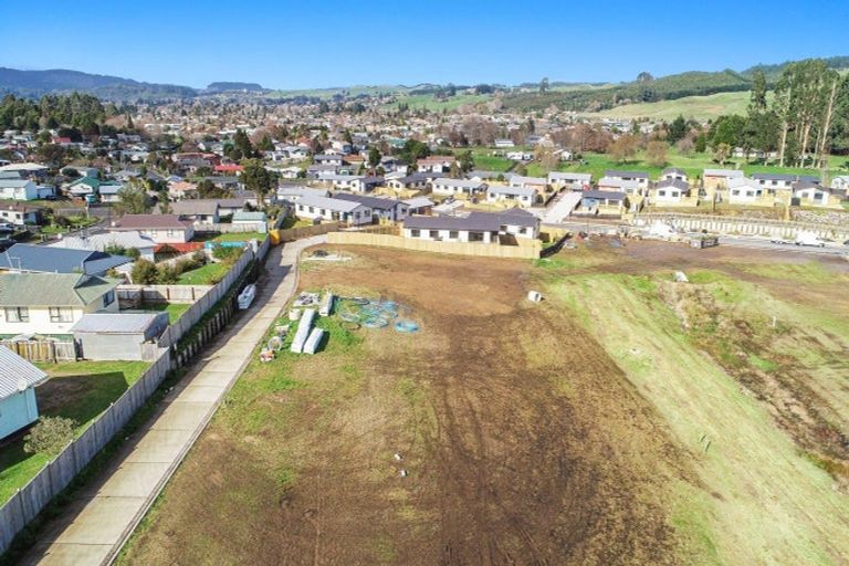 Photo of property in 25 Quartz Avenue, Pukehangi, Rotorua, 3015