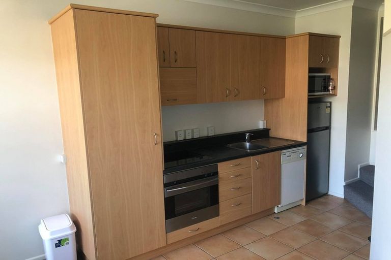 Photo of property in Terrace Garden Apartments, 9a/120 The Terrace, Wellington Central, Wellington, 6011