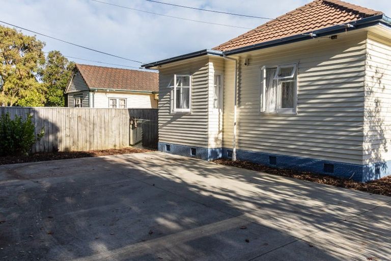 Photo of property in 89 Riverside Drive, Waiwhetu, Lower Hutt, 5010
