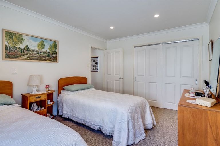 Photo of property in Cheltenham Court, 600 Market Street South, Hastings, 4122