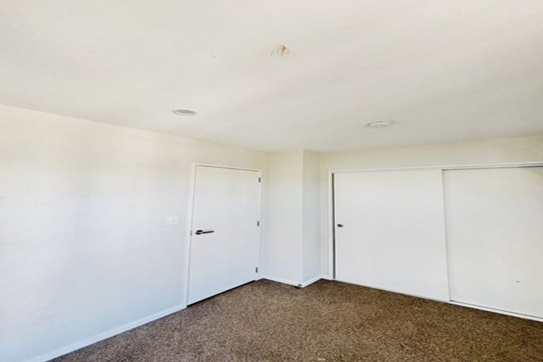 Photo of property in 40 Tukari Lane, Mangere Bridge, Auckland, 2022