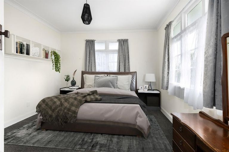 Photo of property in 106 Parkhurst Road, Parakai, 0830