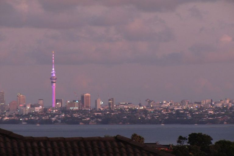 Photo of property in 145e Hobsonville Road, West Harbour, Auckland, 0618