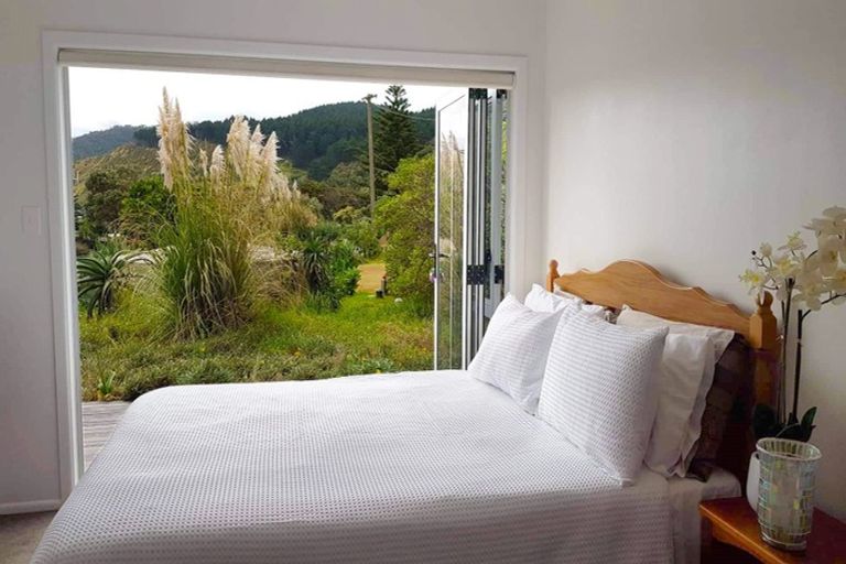 Photo of property in 23 Ocean View Road, Port Waikato, Tuakau, 2695