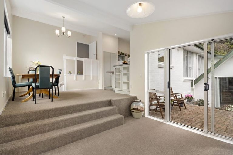 Photo of property in 5 Caesars Place, Churton Park, Wellington, 6037